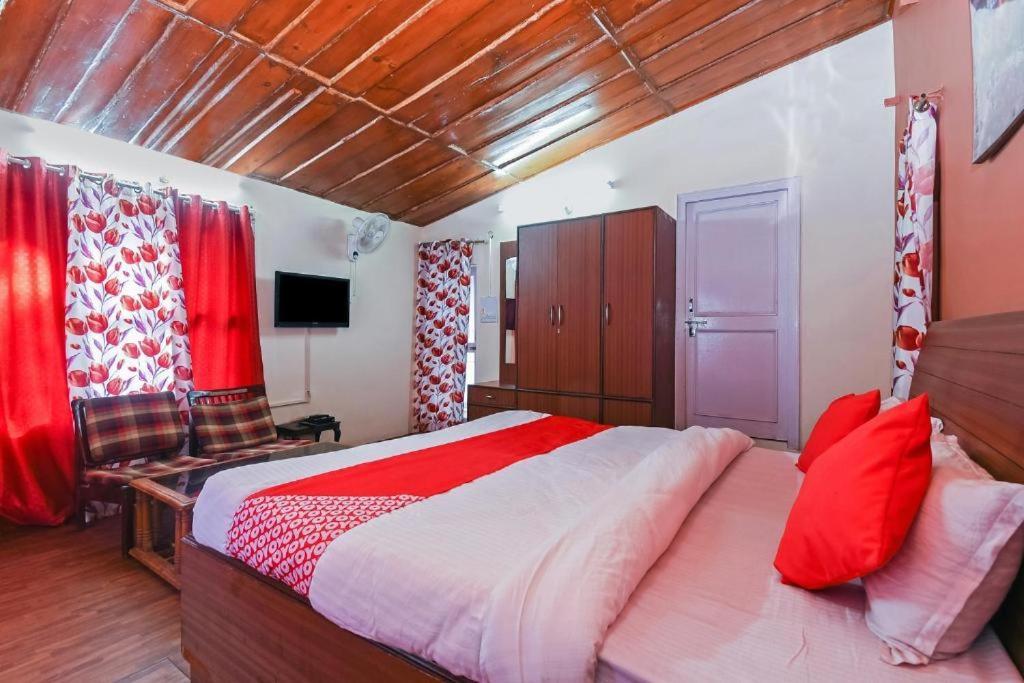 5 Bedrooms By Humble Stay Касаулі Екстер'єр фото